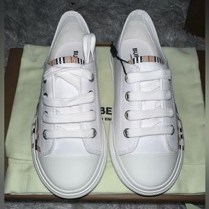 Burberry toddler sneakers